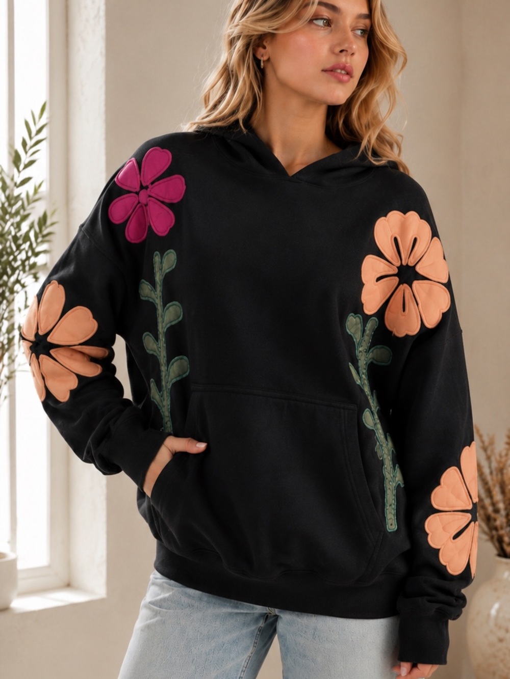 253. RUN COPY Women’s Black Floral Patchwork Hoodie Sweatshirt NEW